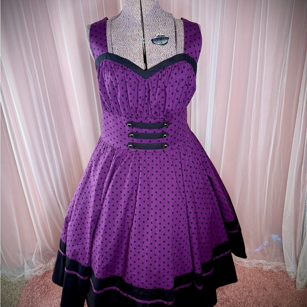 Modern Vintage Purple Midi Dress with Sweetheart Neckline